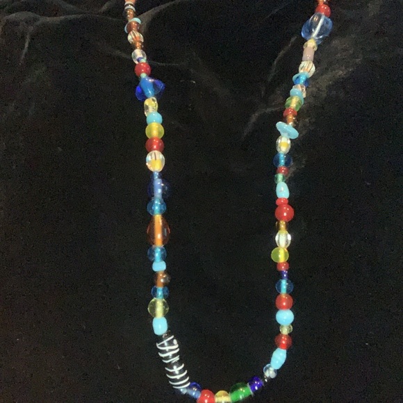 Vintage art Glass necklace with tons of colors 18 inches - Picture 5 of 7